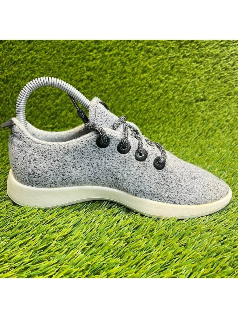 Allbirds Wool Runners Womens Size 7 Gray White Athletic Walking Shoes Sneakers